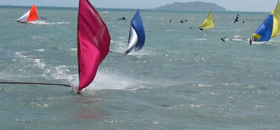 Jong racing in action — photo 6