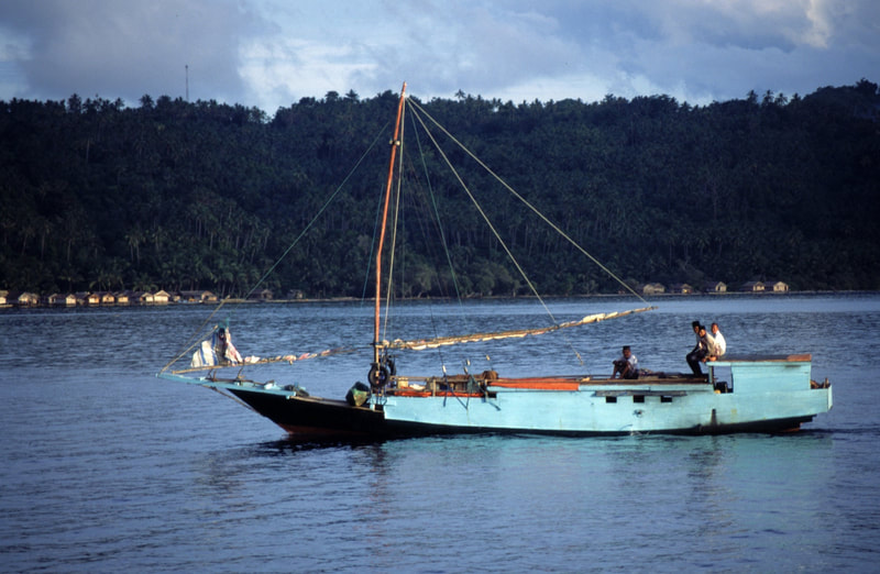 Ships in Indonesia, 1992-2012 — photo 24